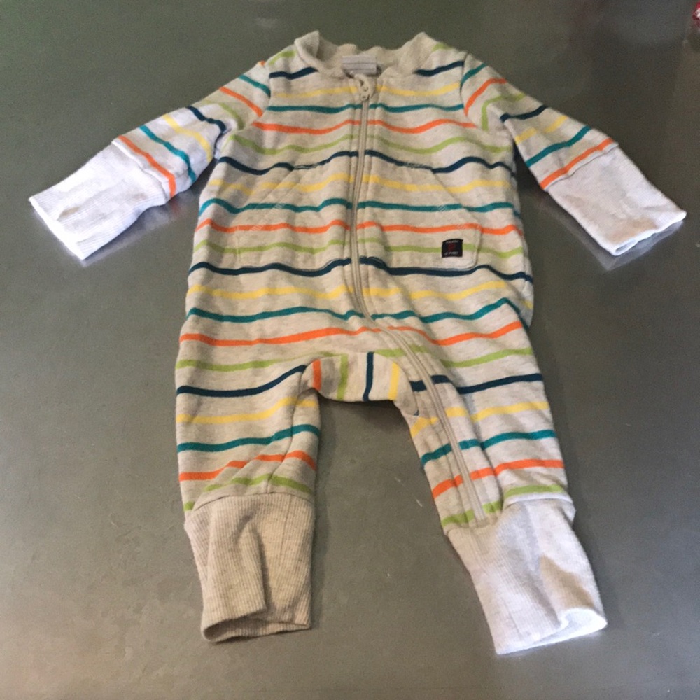 Baby romper. Polarn O Pyret